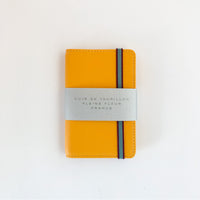 Leren design kaarthouder van het merk Carré Royal.