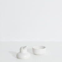 De familie Ping is een een set voorraadpotten van Andres Rigler uit de collectie van Petite Friture.